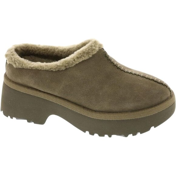 UGG Heights Cozy Clogs Color Toffee Size 8